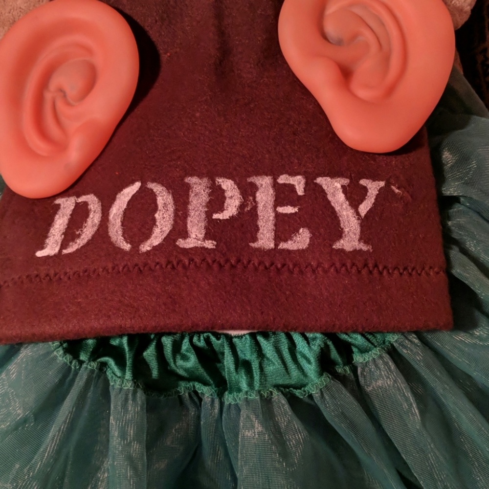 Dopey costume